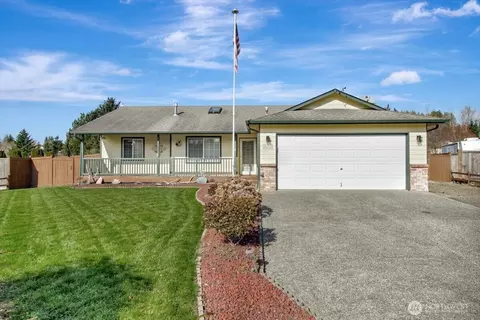 20712 Lois Ln, Arlington, WA 98223