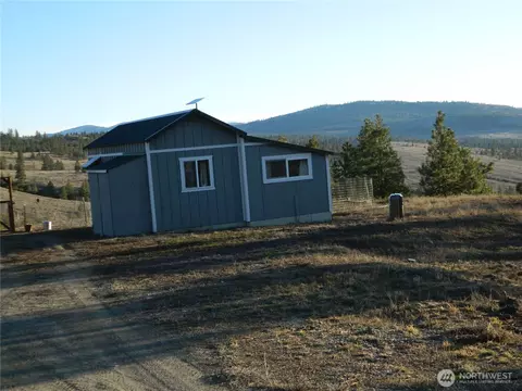 198 Antwyne Ln, Tonasket, WA 98855