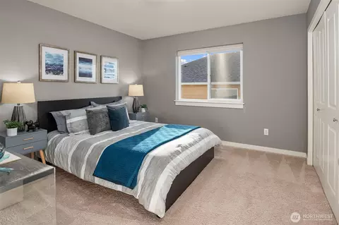 Bedroom - 4106 167th Pl SE, Bothell, WA 98012 photo 4 of 4