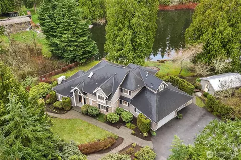 2821 252nd Ave SE, Sammamish, WA 98075