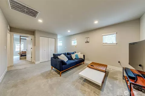 22827 20th Pl W, Bothell, WA 98021 photo 31