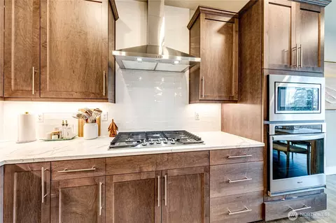 22827 20th Pl W, Bothell, WA 98021 photo 9