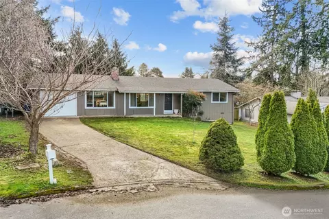 2509 SW 325th Pl, Federal Way, WA 98023