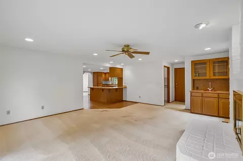 Living - 2128 140th Pl SE, Mill Creek, WA 98012 photo 7 of 8