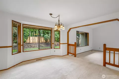 Living - 2128 140th Pl SE, Mill Creek, WA 98012 photo 4 of 8