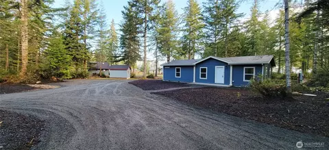 621 E Hyland Dr, Union, WA 98592
