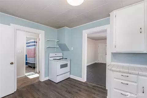 Entry Way - 6303 Cady Rd, Everett, WA 98203 photo 1 of 1
