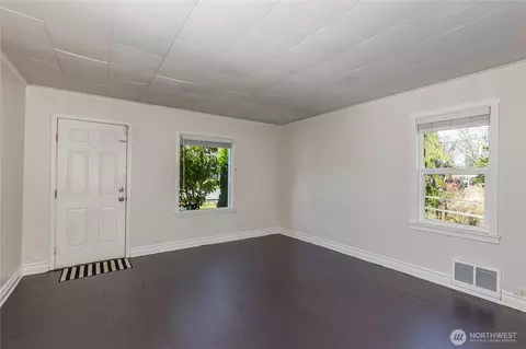 Living - 6303 Cady Rd, Everett, WA 98203 photo 4 of 4