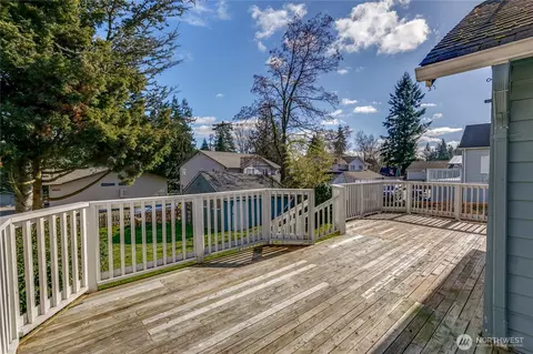 Exterior - 6303 Cady Rd, Everett, WA 98203 photo 7 of 17