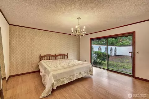 Bedroom - 5008 169th St SE, Bothell, WA 98012 photo 5 of 5