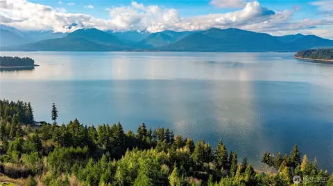 12001 Seabeck Hwy NW, Seabeck, WA 98380