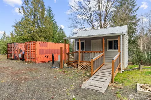 21 W Prairie Loop Rd, Elma, WA 98541