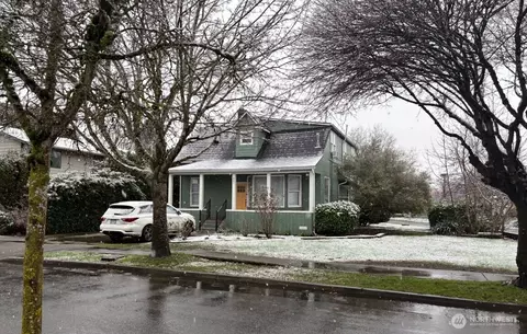 621 Houser Way S, Renton, WA 98057