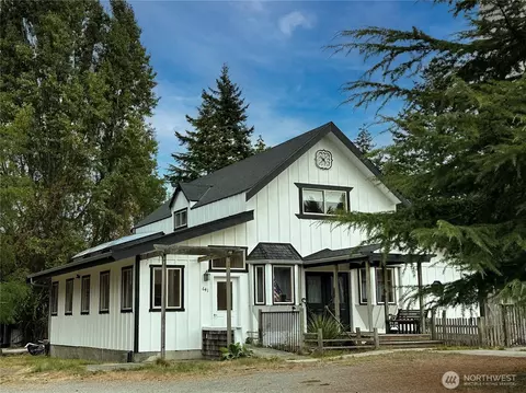 641 Decatur Head Dr, Anacortes, WA 98221