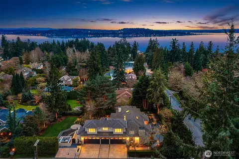 854 Evergreen Point Rd, Medina, WA 98039
