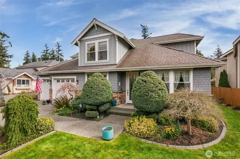 1028 10th St, Mukilteo, WA 98275