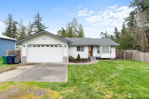 2245 SE Camano Dr, Camano Island, WA 98282