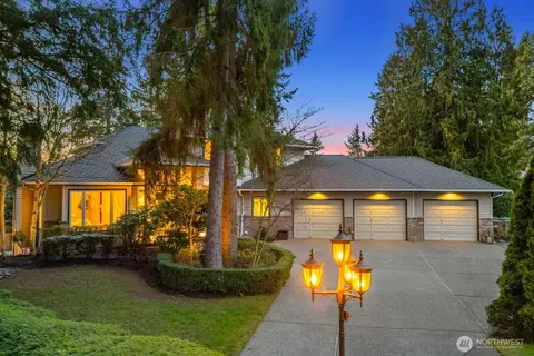 22532 88th Ave W, Edmonds, WA 98026