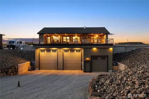 111 Wren Loop SW, Mattawa, WA 99349