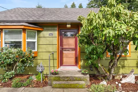 1912 Elliott Ave NW, Olympia, WA 98502