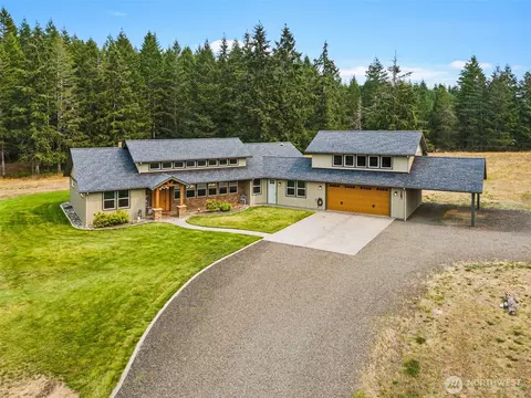 4780 E Brockdale Rd, Shelton, WA 98584