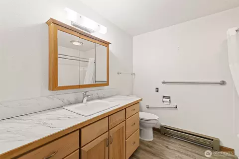Bath - 1301 S 3rd Ave #28A, Sequim, WA 98382 photo 1 of 3