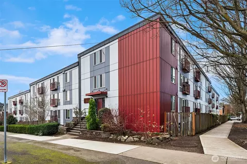 3661 Phinney Ave N #109, Seattle, WA 98103