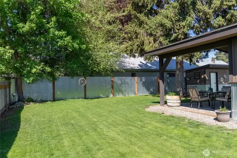 Exterior - 805 Marble St, Twisp, WA 98856 photo 6 of 8