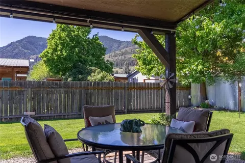 Exterior - 805 Marble St, Twisp, WA 98856 photo 4 of 8