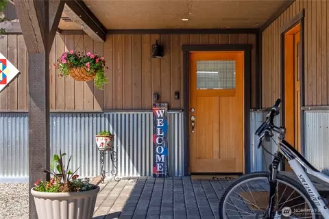 Exterior - 805 Marble St, Twisp, WA 98856 photo 1 of 8