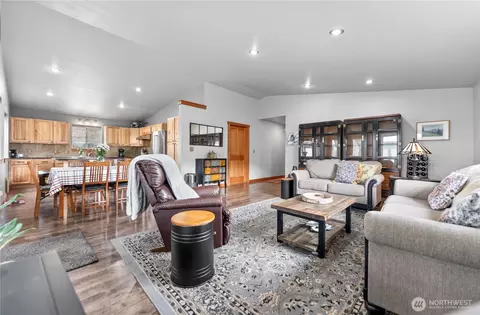 Living - 805 Marble St, Twisp, WA 98856 photo 1 of 3