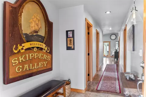 Entry Way - 805 Marble St, Twisp, WA 98856 photo 2 of 2