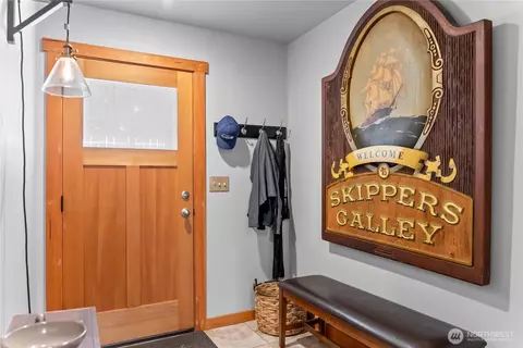 Entry Way - 805 Marble St, Twisp, WA 98856 photo 1 of 2