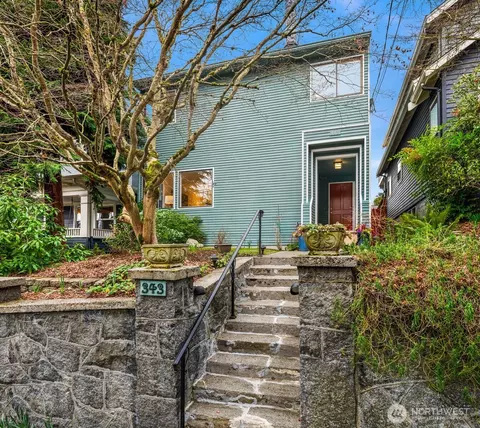 343 N 74th St, Seattle, WA 98103