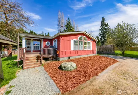 17329 Slow Ln, Mount Vernon, WA 98274