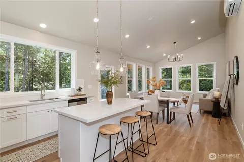 50 E Blackberry Ln, Union, WA 98592
