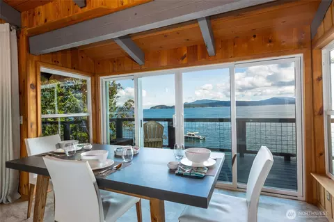 455 Mineral Pt, Friday Harbor, WA 98250