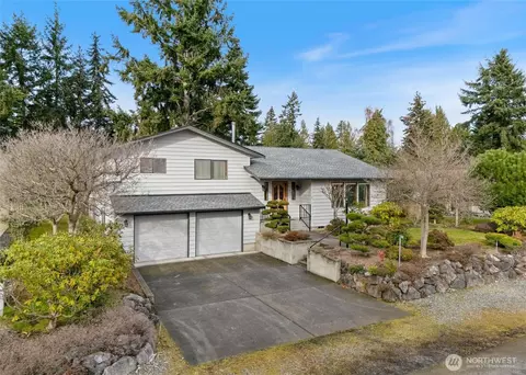 187 Sunland Dr, Sequim, WA 98382