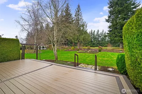 Exterior - 6849 Raspberry Dr, Everson, WA 98247 photo 8 of 9