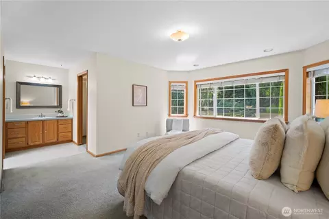 Bedroom - 6849 Raspberry Dr, Everson, WA 98247 photo 3 of 4