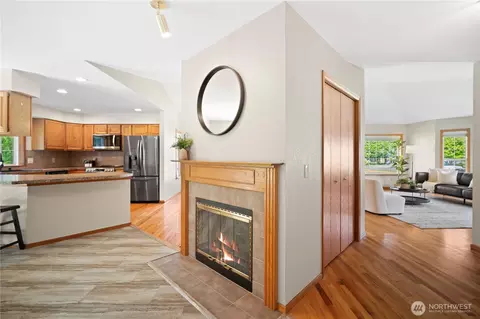 Entry Way - 6849 Raspberry Dr, Everson, WA 98247 photo 1 of 1