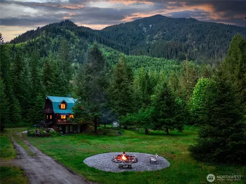 61551 Cascade River Rd, Marblemount, WA 98267