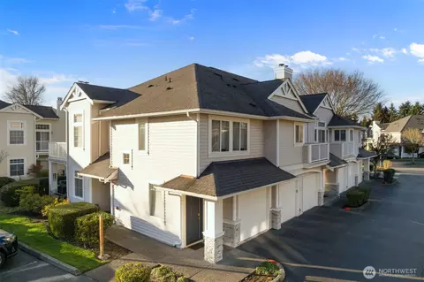 23519 55th Ave S #12-1, Kent, WA 98032