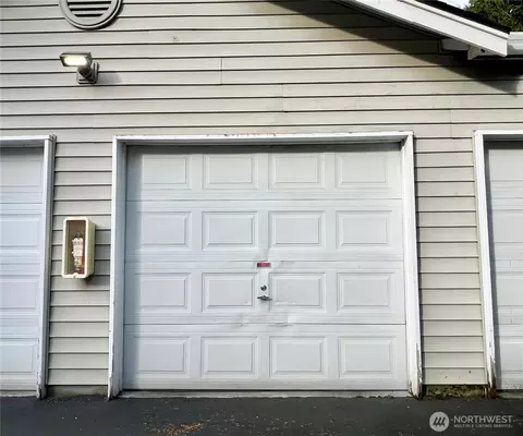 Exterior - 2009 196th St SE #C103, Bothell, WA 98012 photo 6 of 7
