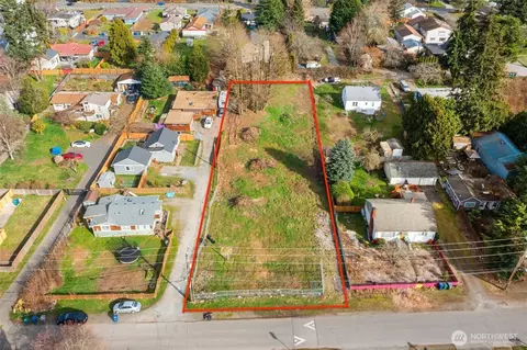 9806 30th Ave SW, Seattle, WA 98126