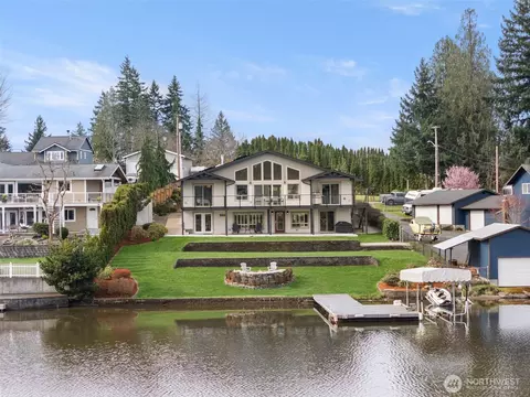 20314 Church Lake Dr E, Bonney Lake, WA 98391