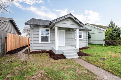288 21st Ave, Longview, WA 98632