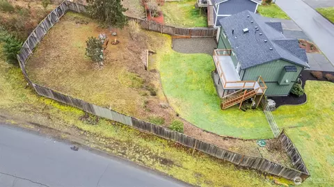 View/Area - 19203 71st Ave E, Spanaway, WA 98387 photo 2 of 2