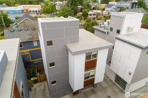 2441 NW 62nd St, Seattle, WA 98107