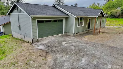 1122 Tecumseh St, Aberdeen, WA 98520